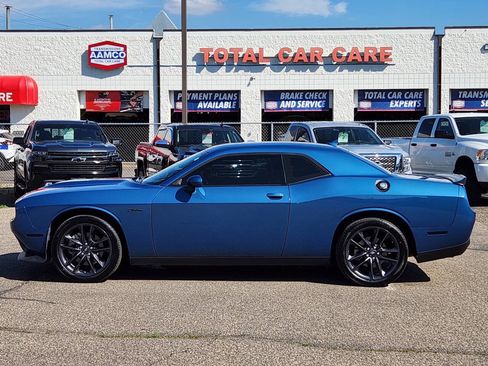 Used 2022 Dodge Challenger GT w/ Plus Package AWD/4WD image 2