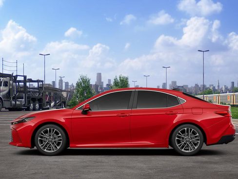New 2026 Toyota Camry XLE AWD/4WD image 4