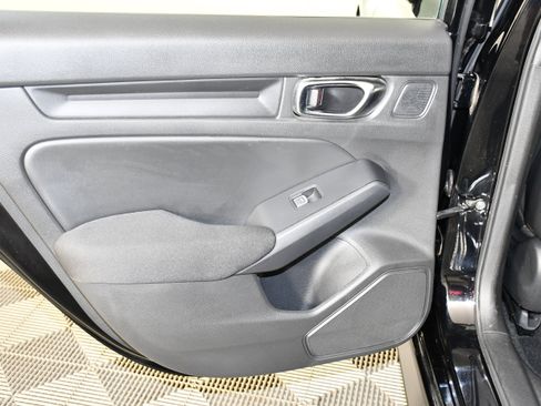 Used 2024 Honda Civic Sport image 27