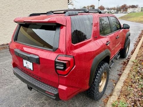 New 2025 Toyota 4Runner SR5 image 8