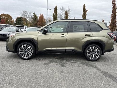 New 2025 Subaru Forester Touring image 6