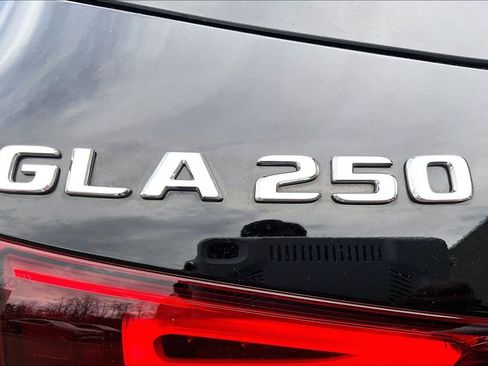 Certified 2023 Mercedes-Benz GLA 250 GLA 250 image 33