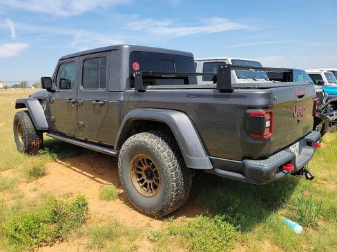 Used 2020 Jeep Gladiator Rubicon image 3