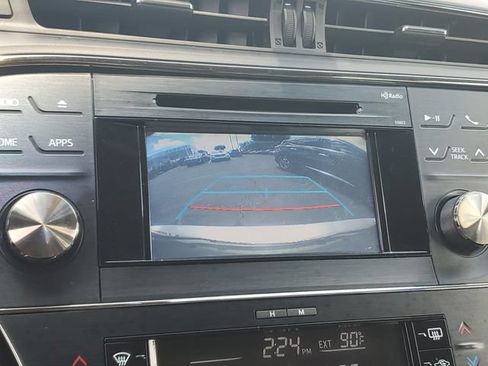 Used 2015 Toyota Avalon XLE FWD image 29