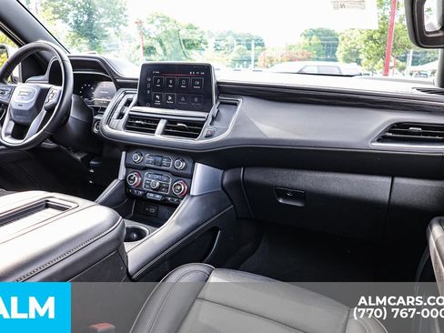 Used 2024 GMC Yukon SLT RWD image 32