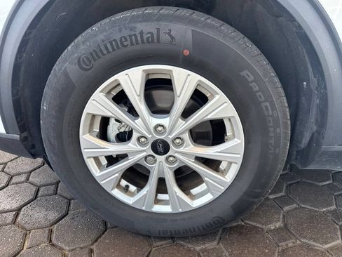 Certified 2023 Ford Escape Active AWD/4WD image 12