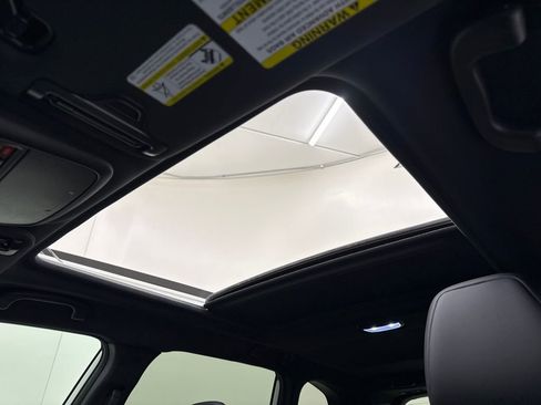 Used 2026 Subaru Forester Limited image 22