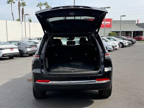 Used 2024 Jeep Grand Cherokee Limited 4xe AWD/4WD image 7