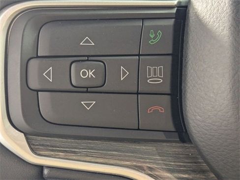 Used 2022 Jeep Wagoneer Series III w/ Premium Group I image 17