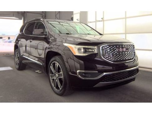 Used 2018 GMC Acadia Denali AWD/4WD image 2