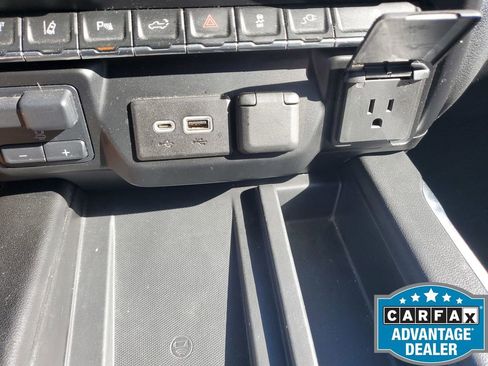 Used 2020 GMC Sierra 2500 Denali w/ Denali Ultimate Package image 34