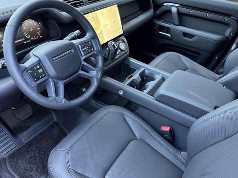 New 2026 Land Rover Defender 110 S AWD/4WD image 4