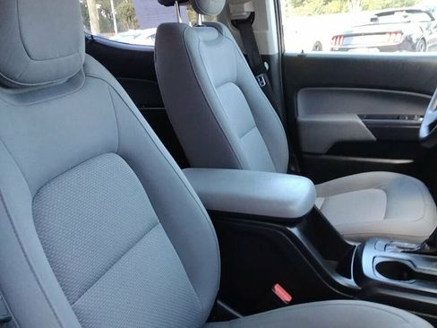 Used 2022 Chevrolet Colorado W/T w/ Custom Special Edition image 10