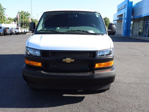 New 2026 Chevrolet Express 2500 Extended w/ Driver Convenience Package RWD image 27