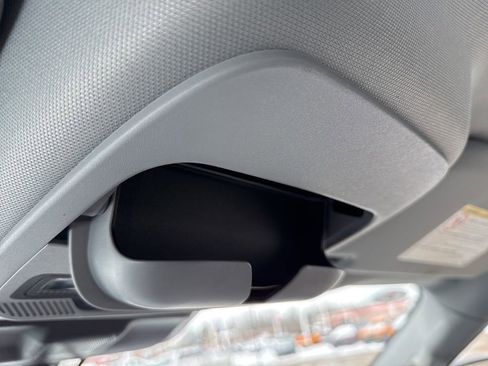 Used 2023 Ford F250 XLT image 23