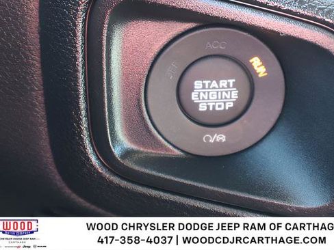 Used 2024 Jeep Gladiator Sport AWD/4WD image 18