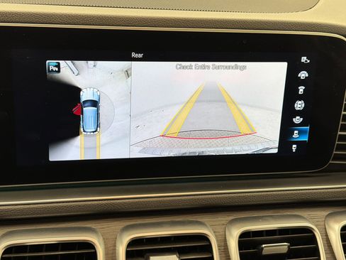 Used 2022 Mercedes-Benz GLE 350 image 23