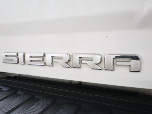Used 2015 GMC Sierra 1500 SLE w/ SLE Value Package AWD/4WD image 23