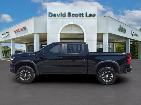 Used 2025 Chevrolet Silverado 1500 ZR2 AWD/4WD image 9