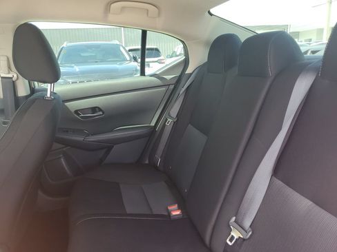 Used 2024 Nissan Sentra SV FWD image 16