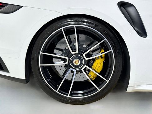 Used 2021 Porsche 911 Turbo S image 40