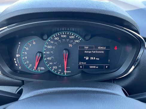 Used 2022 Chevrolet Trax LS w/ Tint and Cruise Package image 17