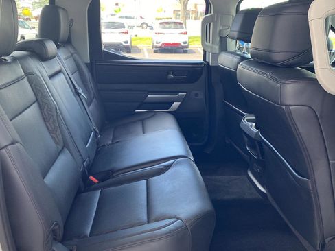 Used 2022 Toyota Tundra SR5 w/ SR5 Premium Package image 28