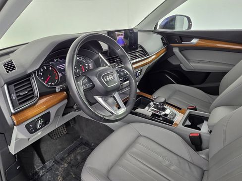 Used 2024 Audi Q5 Premium w/ Convenience Package AWD/4WD image 15
