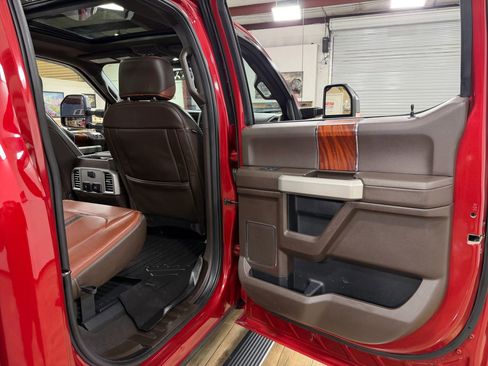 Used 2020 Ford F250 King Ranch w/ King Ranch Ultimate Package AWD/4WD image 17