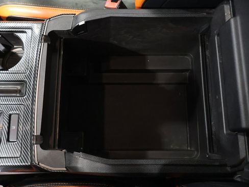 Used 2018 Ford F150 Raptor w/ Equipment Group 802A Luxury image 38