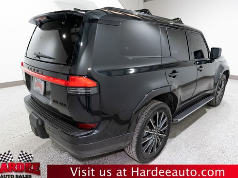 Used 2025 Lexus GX 550 image 5
