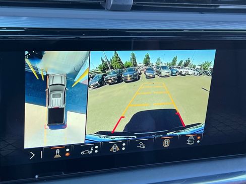 Used 2025 GMC Sierra 1500 Denali Ultimate image 19