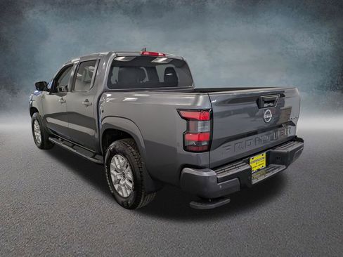 Used 2022 Nissan Frontier SV w/ Technology Package AWD/4WD image 6