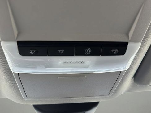 Certified 2025 Nissan Sentra SV FWD image 23