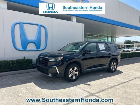 Used 2025 Honda Pilot EX-L image 1