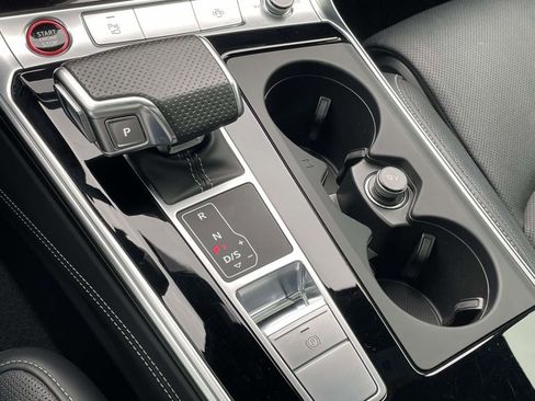 Used 2022 Audi S6 Prestige image 24