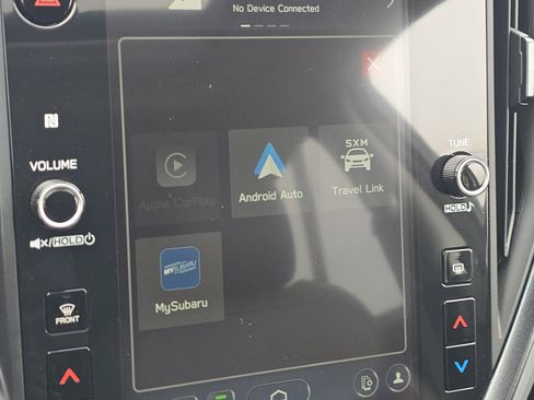 Certified 2025 Subaru Crosstrek 2.5i Limited w/ Crosstrek Mirror Package image 9