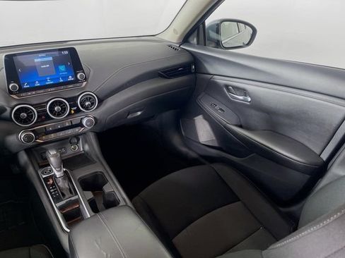 Used 2025 Nissan Sentra SV FWD image 22
