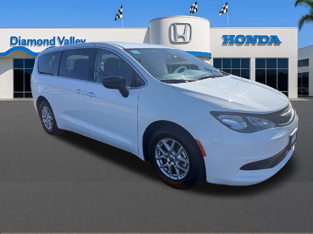 Used 2024 Chrysler Voyager LX FWD 360° Tour
