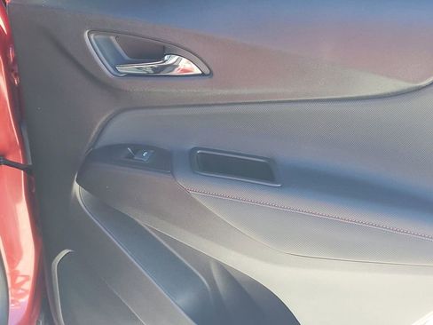 Used 2023 Chevrolet Equinox RS image 44