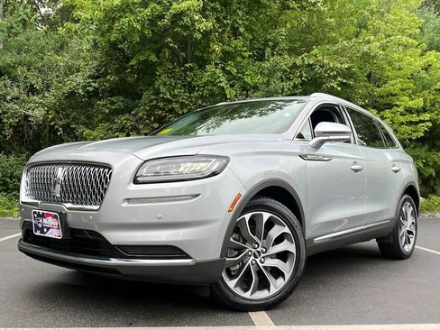 Used 2023 Lincoln Nautilus Reserve AWD/4WD image 1