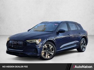 Used 2022 Audi e-tron Premium w/ Convenience Plus Package AWD/4WD video 1