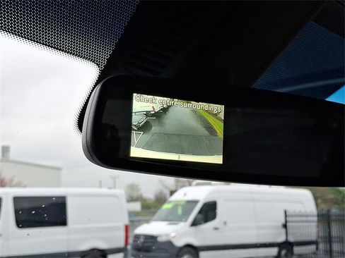 Used 2025 Mercedes-Benz Sprinter 2500 image 19
