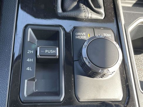 Used 2023 Toyota Tundra SR5 AWD/4WD image 32