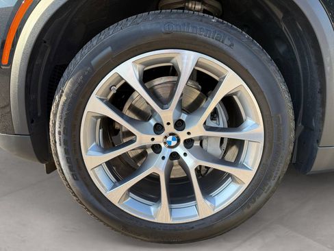 Used 2025 BMW X5 xDrive40i AWD/4WD image 14