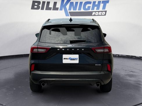 Certified 2025 Ford Escape ST-Line Select AWD/4WD image 4