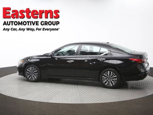 Used 2023 Nissan Altima 2.5 SV image 61