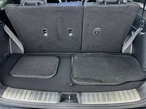 Used 2023 Hyundai Palisade Calligraphy w/ Winter Package image 28