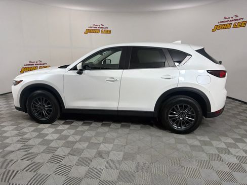 Used 2021 MAZDA CX-5 Touring FWD image 2