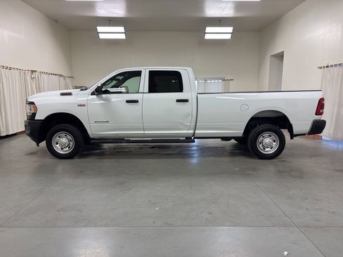 Used 2022 RAM 2500 Tradesman w/ Safety Group image 5